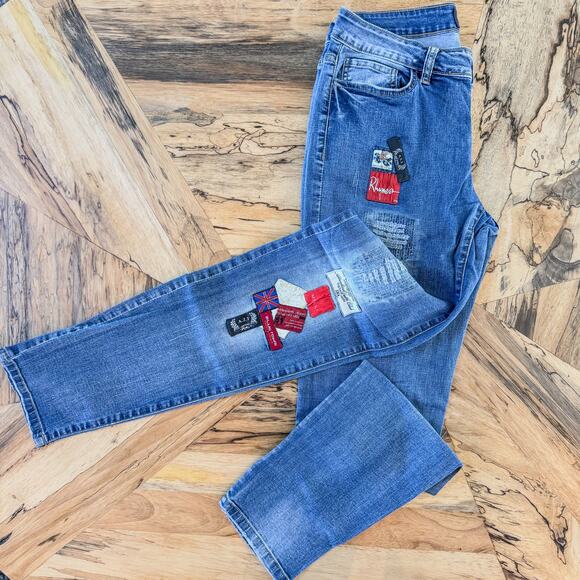 A.Z.I New York, Distressed Layered Patchwork Relaxed Boyfriend Jeans, Women's 4 - Picture 3 of 15